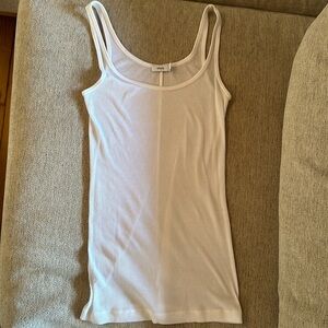 Vince tank